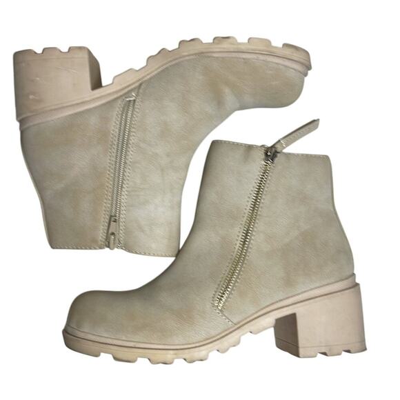 Jellypop Kids Taylar Block Heel Bootie Size 4 - Picture 8 of 9